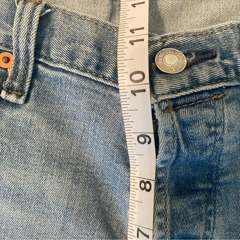 Levi's 501 Light Wash Button Fly Denim Light Wash‎ Jeans Sz 34 x 32